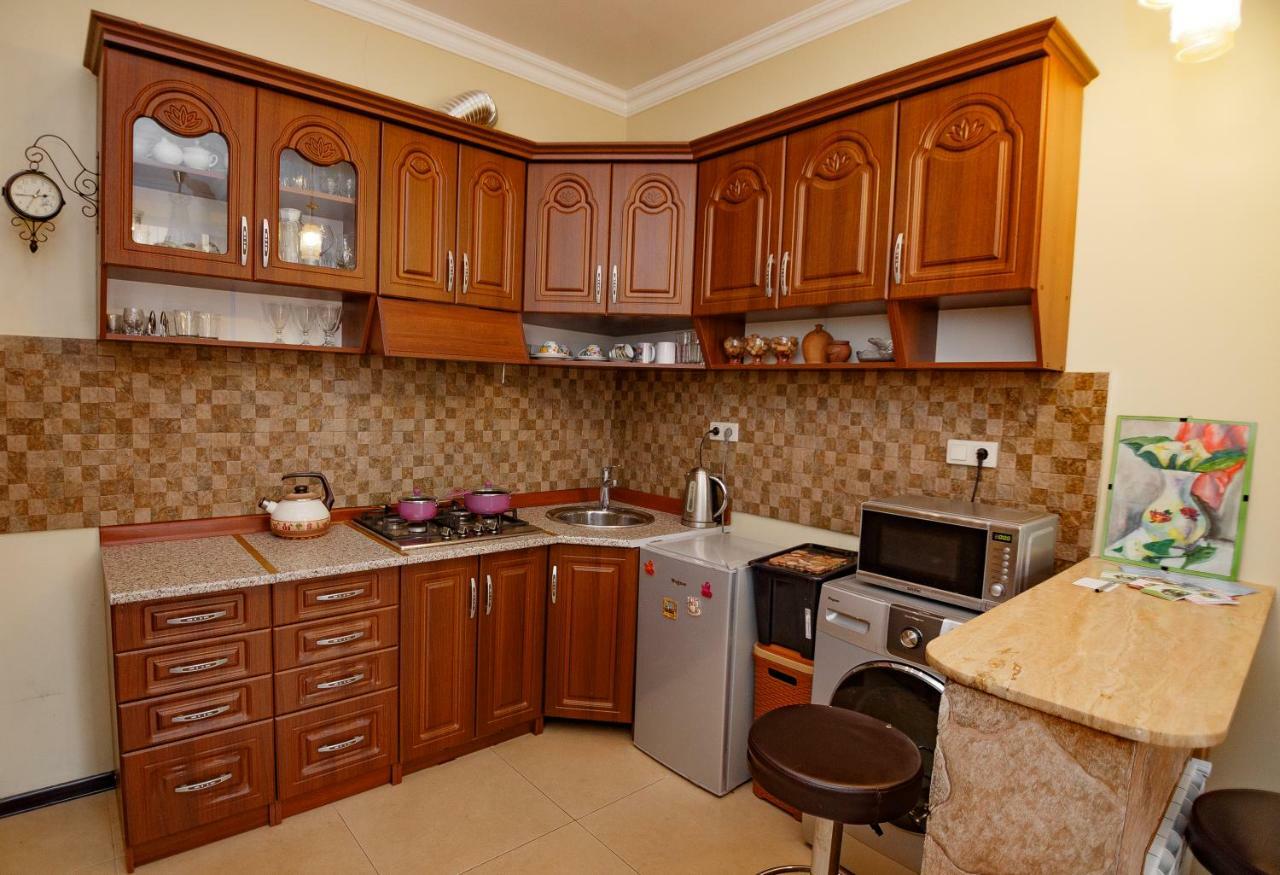 Apartment On Javakhishvili Batumi Eksteriør bilde