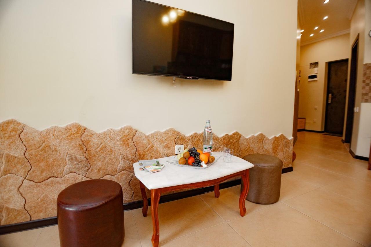 Apartment On Javakhishvili Batumi Eksteriør bilde